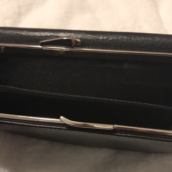 Leather wallet - Picture 3 of 6